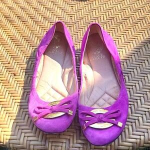 Vince Camuto Size 9.5 M Farina Round Toe Ballet Flats Hot Pink Suede